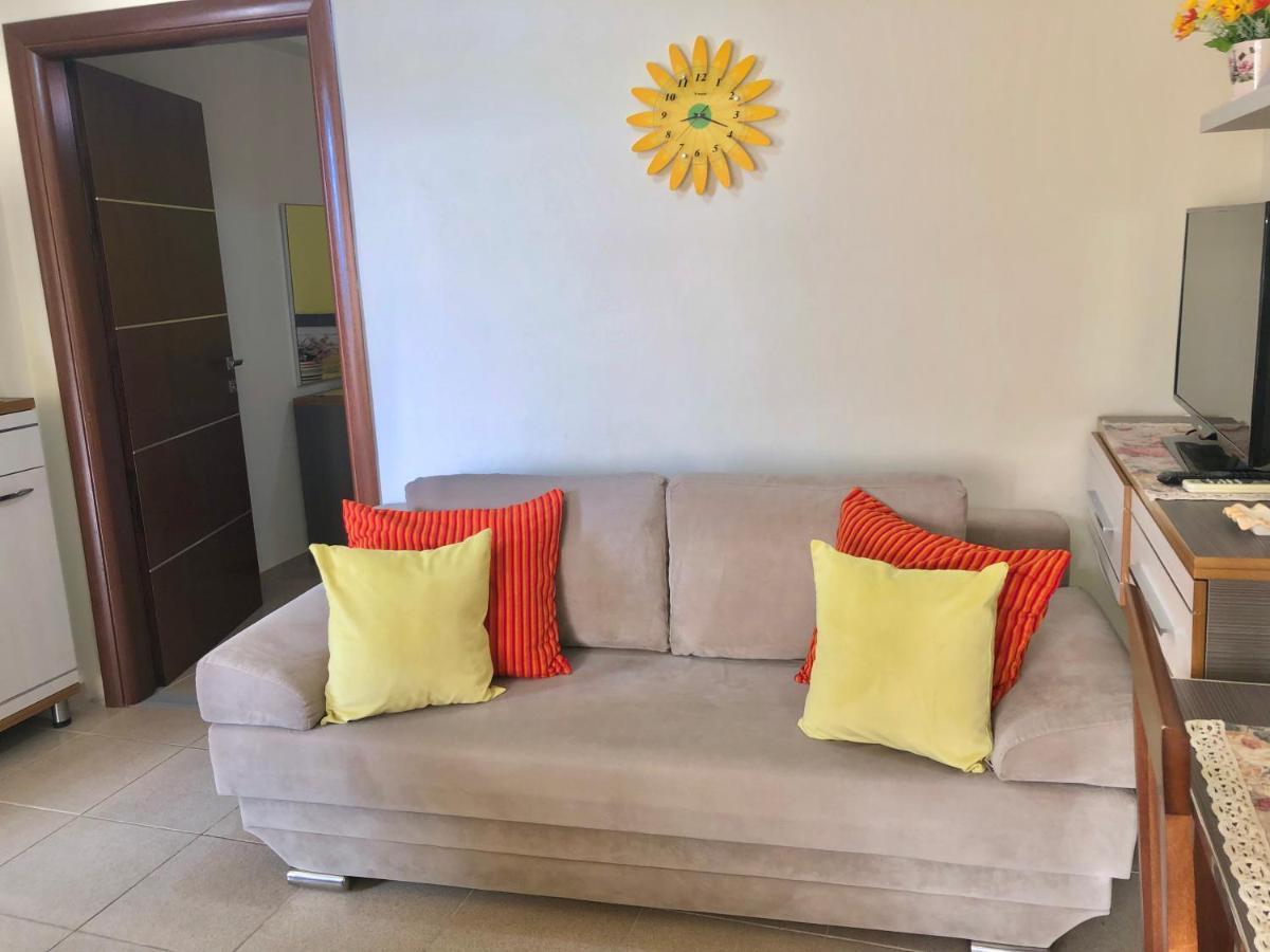 Melina Apartments Sarandë Buitenkant foto