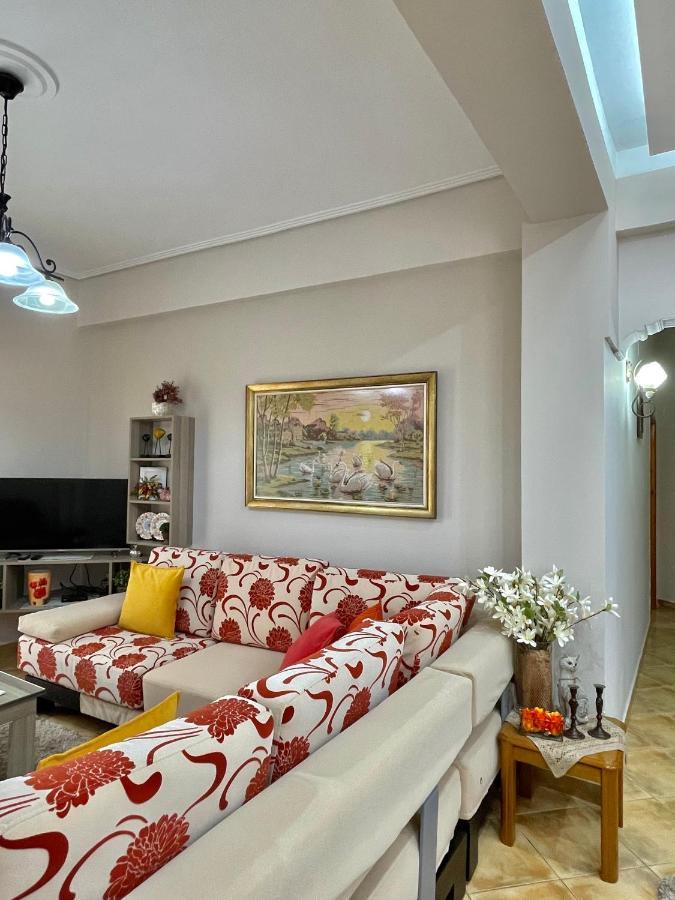 Melina Apartments Sarandë Buitenkant foto