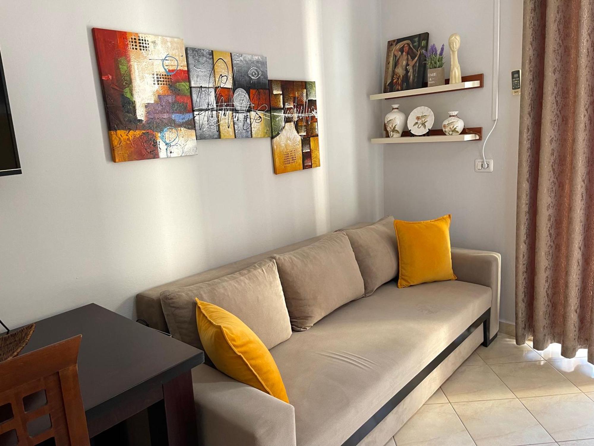 Melina Apartments Sarandë Buitenkant foto