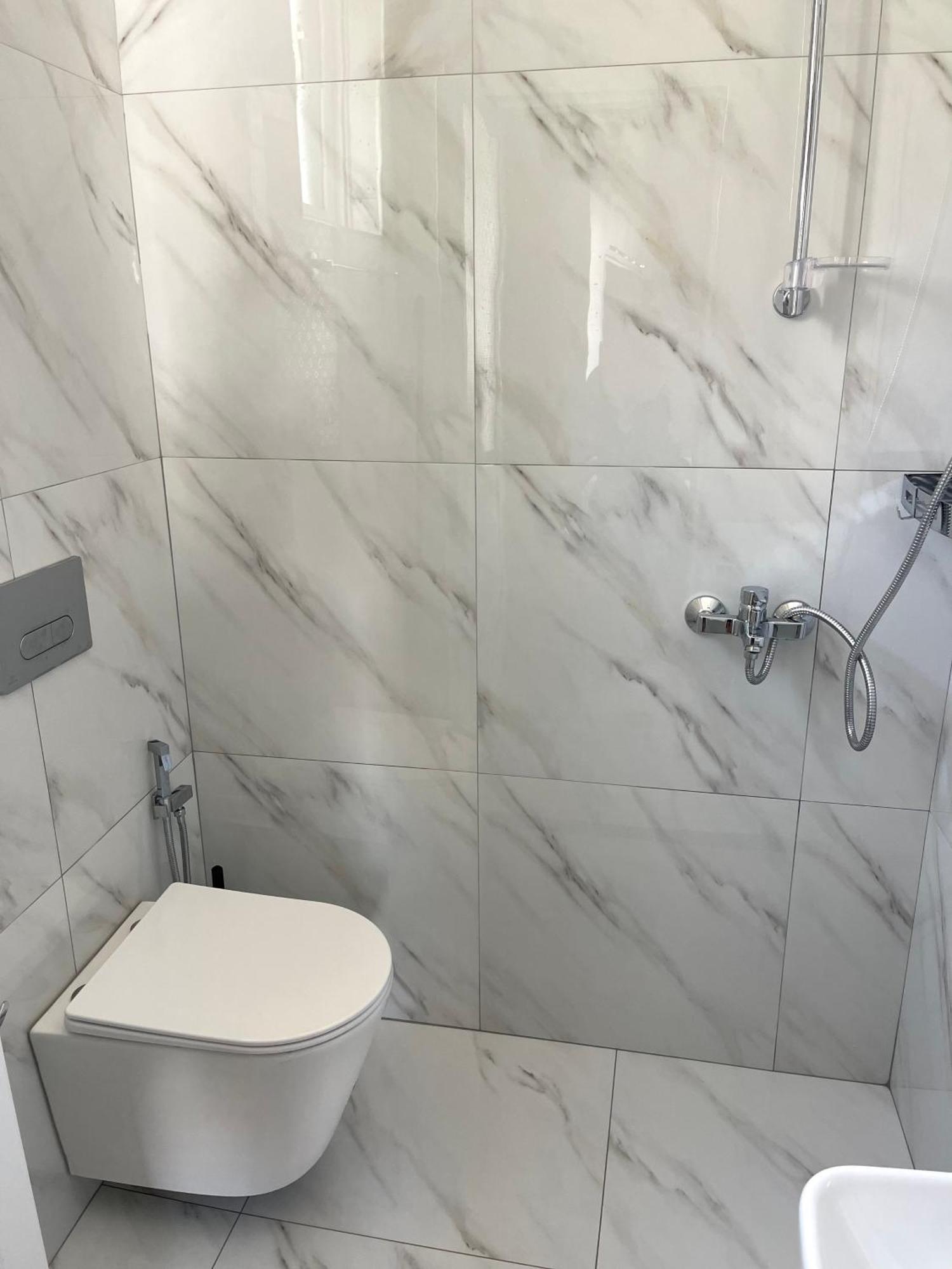 Melina Apartments Sarandë Buitenkant foto